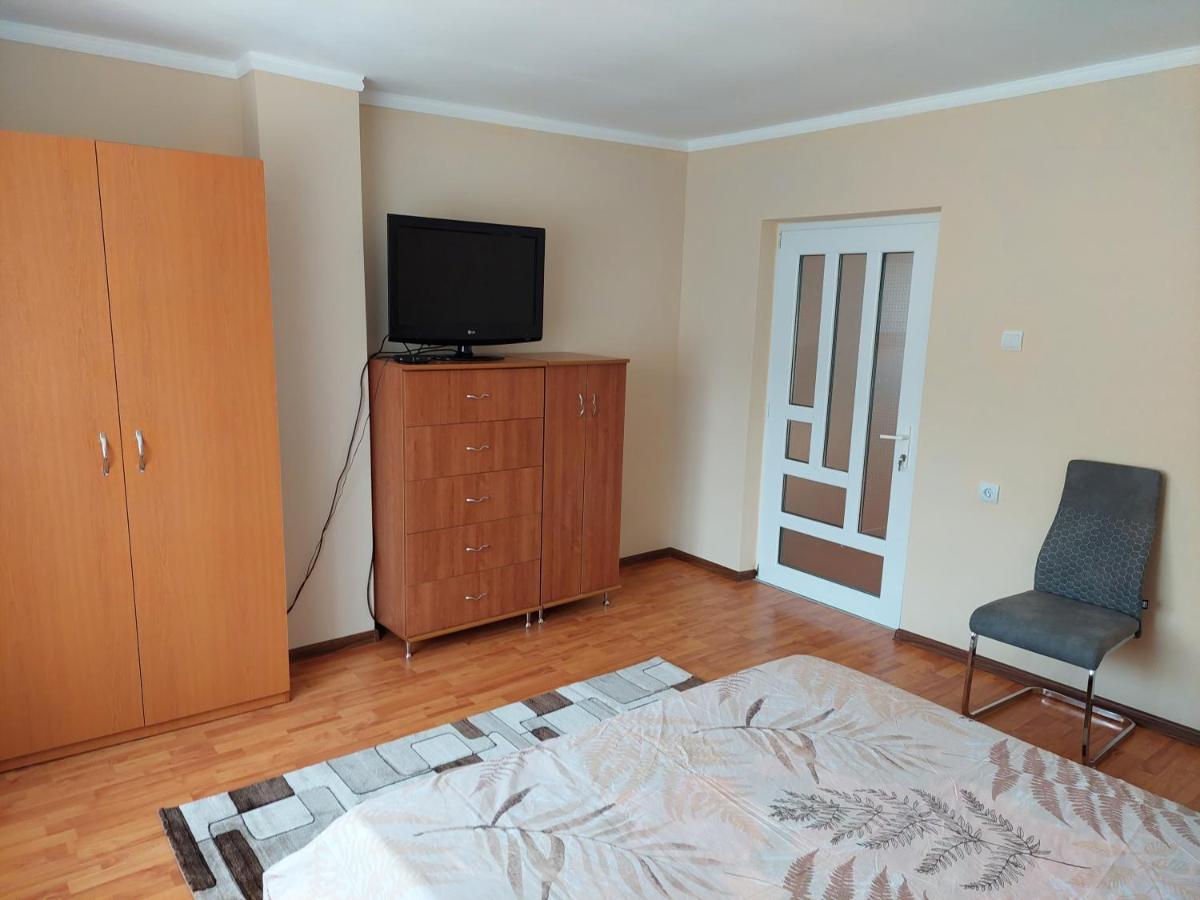 Apartamento Casa Mario Oradea Exterior foto